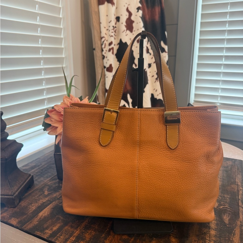 Burberry Camel colored Leather Tote Bag